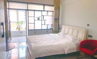 Yujian 111 Apartment (Huanghe Road)