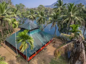 Amritara Riverside Camp