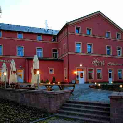 Hotel Senimo Hotel Exterior