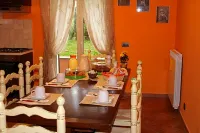 Il Sottosopra Hotels in Labico