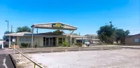Gold Key Inn Hotels in Brady