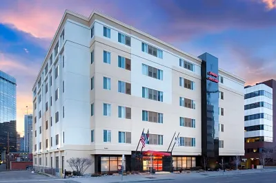 Hampton Inn & Suites Denver-Downtown Hotels near Lincoln Shopping Center