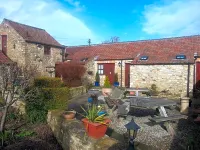 The Castle Arms Inn Hotels in Ainderby Steeple