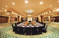 Pyramisa Suites Hotel Cairo Hotels in Ad Doqi A