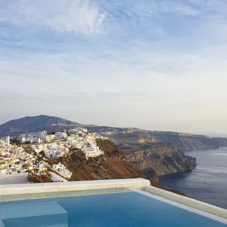 Dreams Luxury Suites