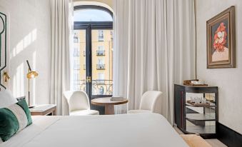 Hotel Montera Madrid, Curio Collection by Hilton