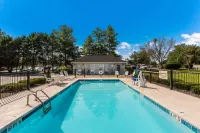 Quality Inn Gallatin-Nashville Metro فنادق في Gallatin