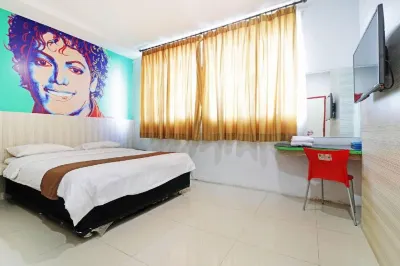 Wisma Asiatique Pekanbaru Hotels near FAJAR REZKI HOUSEWARE