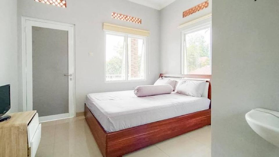 Villa Batu Tua Puncak Mitra