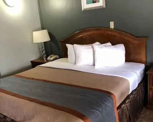 Budget Inn -Yreka Hotels in Yreka