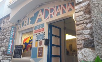 Meublè Adriana Vegan