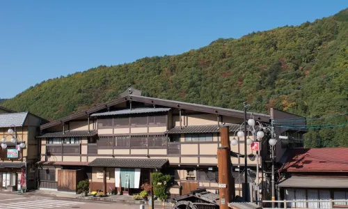 Yamamizuki Urara Tsutaya