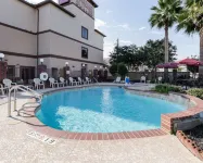 Comfort Suites Lake Jackson Clute - Pools
