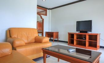 S & C Hotel Suites & Apartment