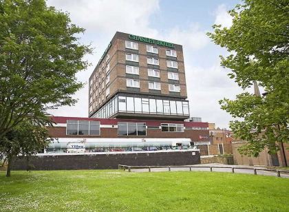 Holiday Inn Express Wakefield