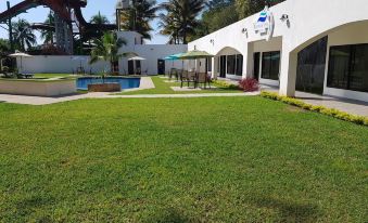 Yolonam Inn - Housity