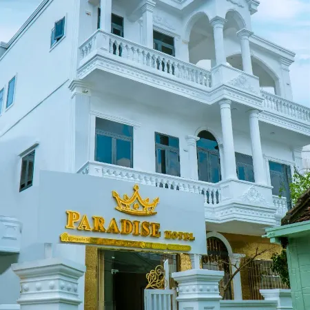 Paradise Hotel & Homestay 100m Walking Alley Access Отели рядом с достопримечательностью «Башня Нян»