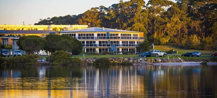 Waterview Luxury Apartments Hotels in Merimbula