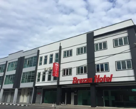 Brezza Hotel Lumut Hotels in Manjung