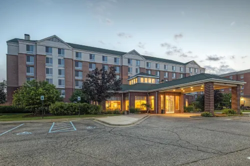 Hilton Garden Inn Detroit Metro Airport Hôtels à : Romulus