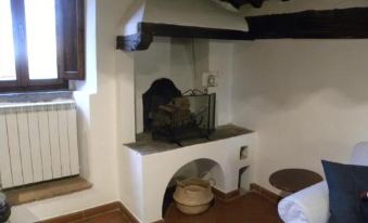 Rustic, Cozy and Quaint 1 Bedroom Apartment in the Heart of Cortona