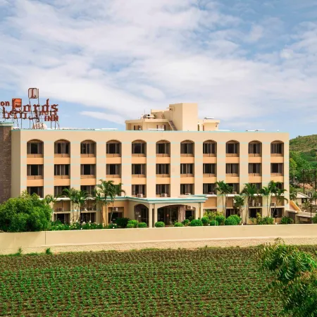 Lion Lords Inn Rajula