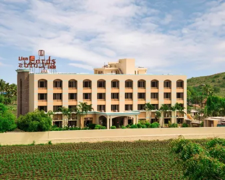 Lion Lords Inn Rajula Hotels in Amreli