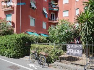 Sciacchetrà Ground Floor Apartment with AC