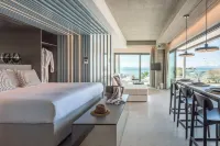 Urban Suites Hotels in Alimos