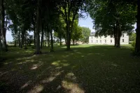 Château de Lazenay - Résidence Hôtelière