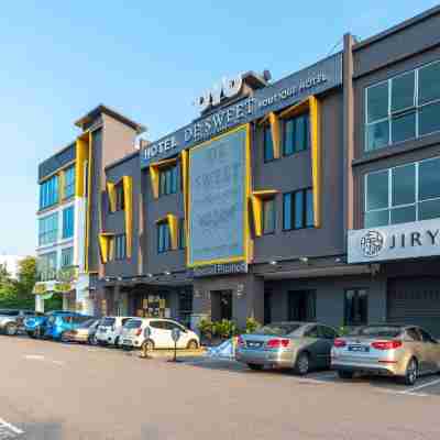 OYO 44064 드 스위트 부티크 호텔 Hotel Exterior