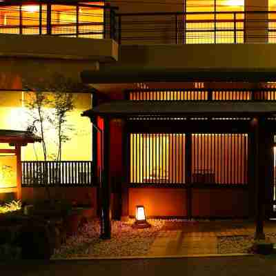 奈良信貴の湯温泉 和のオーベルジュ柿本家 Hotel Exterior