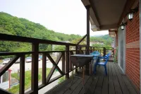 Hwangto Green Village Hotel di Yongin