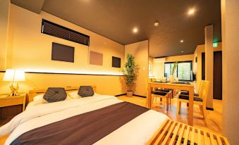 East One - Housity