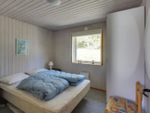 "Iver" - 600m to the Fjord