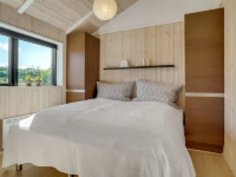 "Ilmarinen" - 561m from the Sea