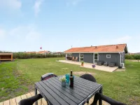 "Thamara" - 350m from the Sea - Parkering