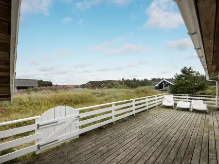 "Dortea" - 600m from the Sea