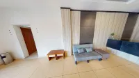Pearl Hotel Hotels in Brisu