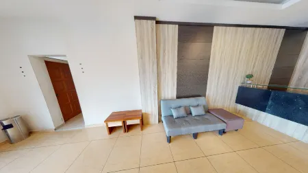 Pearl Hotel