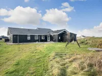 "Rodna" - 452m from the Sea Hotels in Hirtshals