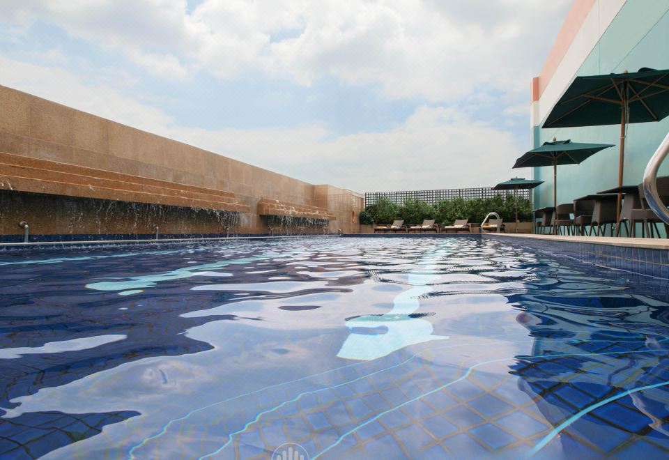 Eastwood Richmonde Hotel
