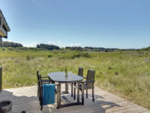 "Welma" - 500m from the Sea