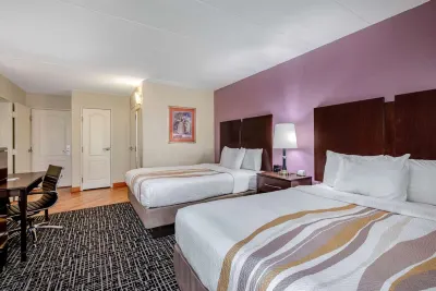 La Quinta Inn & Suites by Wyndham Lexington Park - Patuxent
