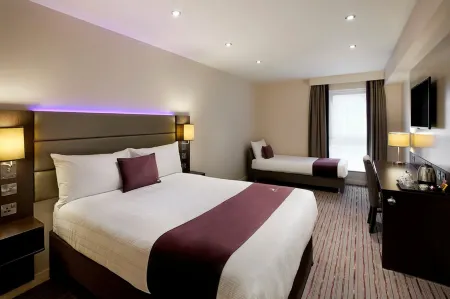 Premier Inn Minehead Отели в г. Майнхед Витхаут