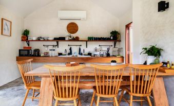 The Little White Bird Traveller Hostel