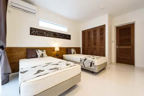 A luxurious detached house with a pool located in Hotels in Kin