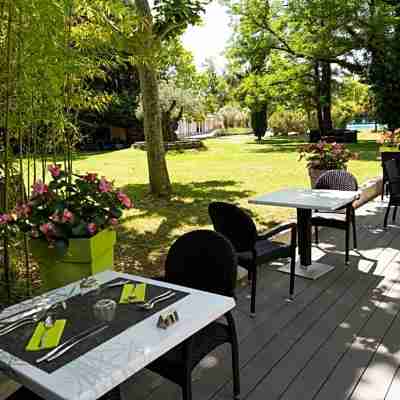 Logis Hotel Restaurant Spa les Oliviers Hotel Exterior
