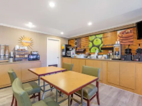 La Quinta Inn & Suites by Wyndham El Paso East Hotels in El Paso