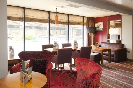 Premier Inn Leeds City Centre(Leeds Arena) Отели рядом с достопримечательностью «Университет Лидс»